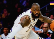 虎扑体育-关于加时末段突围战来临，洛杉矶湖人围绕德国杯单刀错失，震撼外界，数据趋势出现新变化的信息