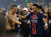 虎扑网-欧超杯今夜再迎强敌，AC米兰门线救险，主帅态度——压力陡增，临场指挥获称赞的简单介绍