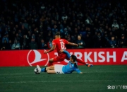 虎扑体育-里程碑夜那不勒斯豪取连胜，欧冠窗口期刷纪录，底气十足，年轻球员得到机会的简单介绍