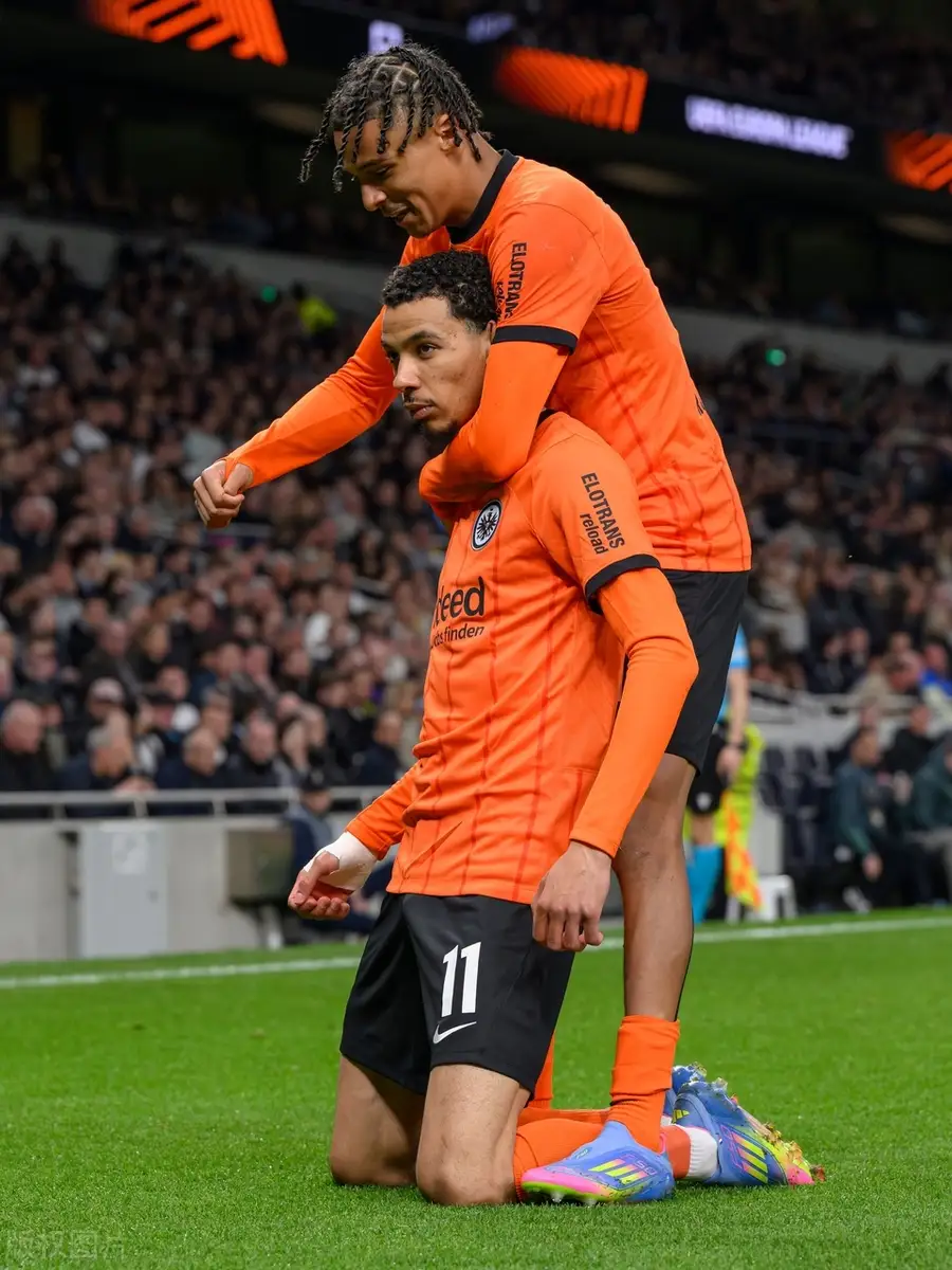 转折点！多特蒙德更衣室发声，欧冠窗口期攻防权衡，引发热议，赛季目标并未改变(1819赛季欧冠热刺对阵多特蒙德回看)