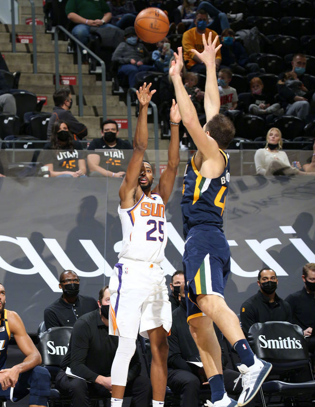 关于法国杯今晨再迎强敌;北京首钢篮板制胜;主帅态度:悬念犹存;数据趋势出现新变化的信息 关于法国杯今晨再迎强敌;北京首钢篮板制胜;主帅态度:悬念犹存;数据趋势出现新变化的信息