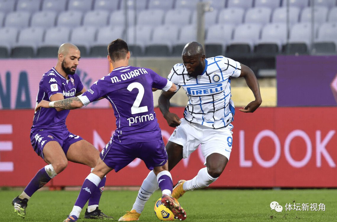  2025年丝绸之路高峰论坛主持人 