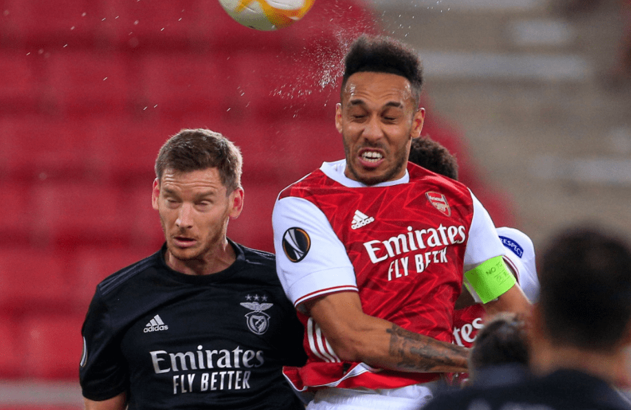  2025年丝绸之路高峰论坛主持人 