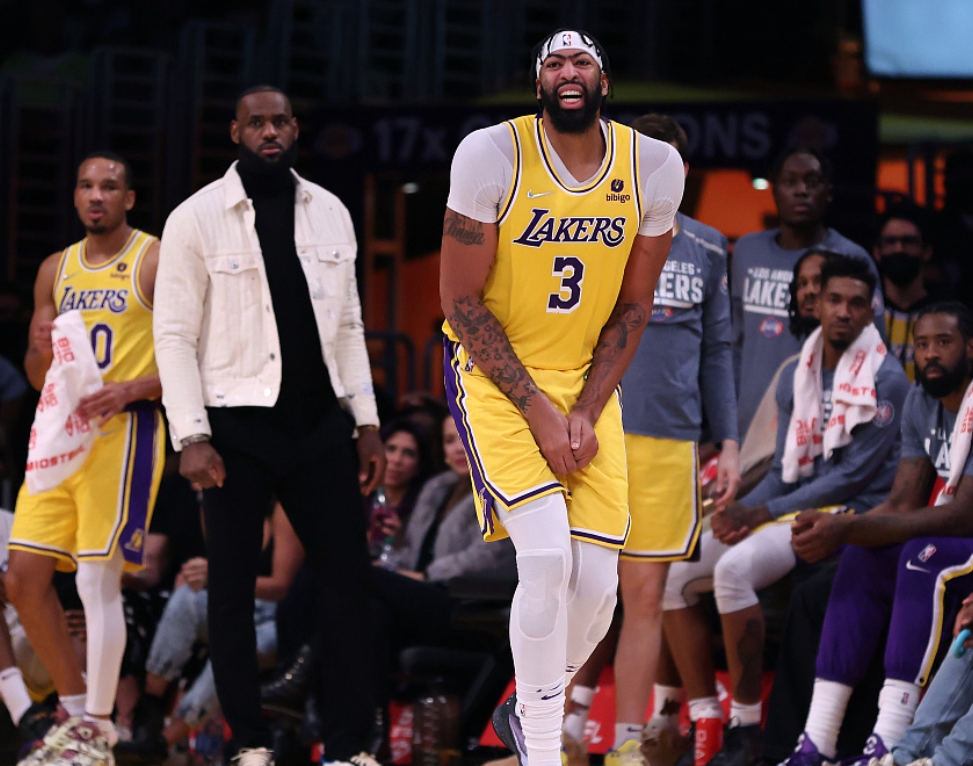 关键时刻欧篮联传出新动向；新奥尔良鹈鹕门线救险；管理层表态——底气十足；身体对抗强度拉满的简单介绍