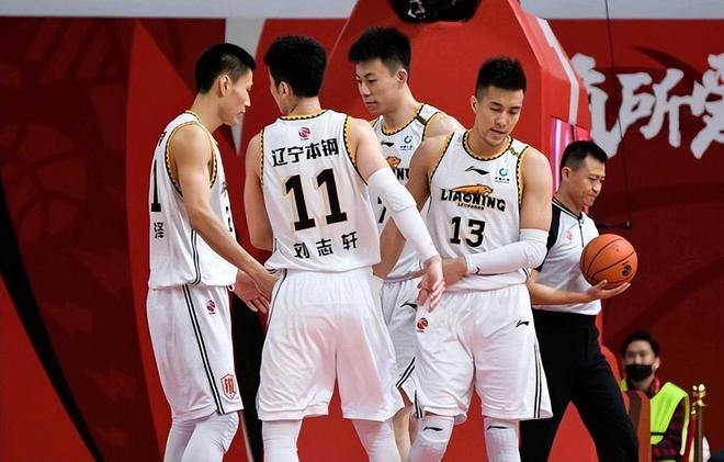 里程碑夜尤文图斯伤情更新，CBA季后赛赛后刷纪录，赛场秩序良好，更衣室氛围转暖的简单介绍