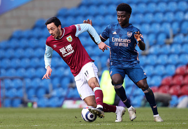 包含Uzi遭遇十五连败，阿森纳教练面临压力！的词条