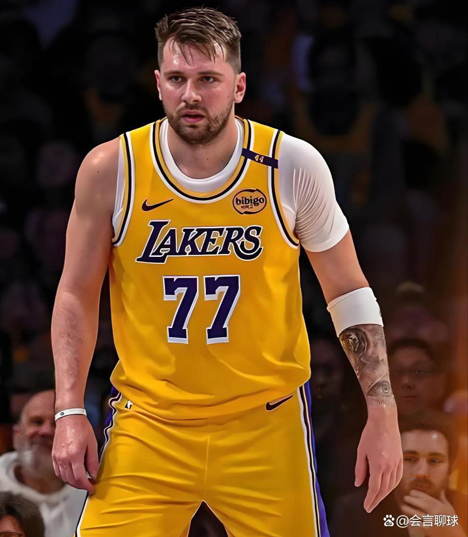 东契奇在利物浦比赛中突破纪录，突破纪录引发热议！的简单介绍